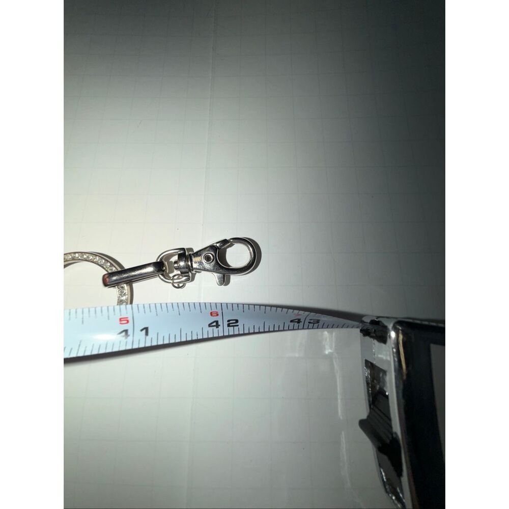 Silver Metal Chain belt Women’s 42” long - Picture 5 of 6